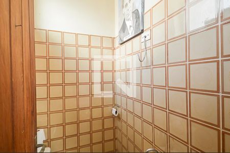 Casa à venda com 400m², 4 quartos e 3 vagas Casa à venda com 400m², 4 quartos e 3 vagasBanheiro de serviço