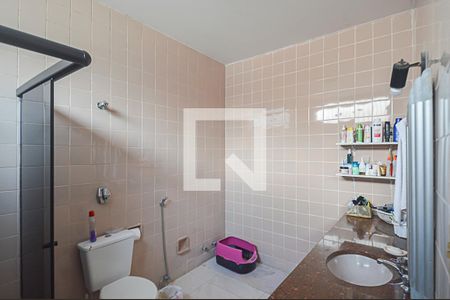 Casa à venda com 400m², 4 quartos e 3 vagas Casa à venda com 400m², 4 quartos e 3 vagasBanheiro da Suíte