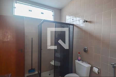 Casa à venda com 400m², 4 quartos e 3 vagas Casa à venda com 400m², 4 quartos e 3 vagasBanheiro da Suíte