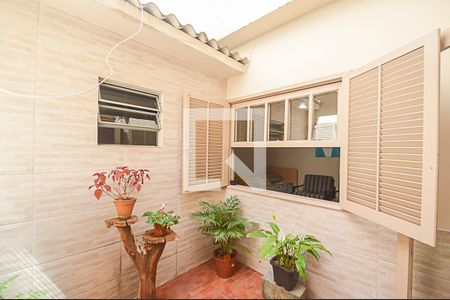 Casa à venda com 400m², 4 quartos e 3 vagas Casa à venda com 400m², 4 quartos e 3 vagasJardim de Inverno