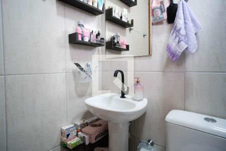 Casa de condomínio à venda com 68m², 2 quartos e 1 vaga Casa de condomínio à venda com 68m², 2 quartos e 1 vagaBanheiro 2