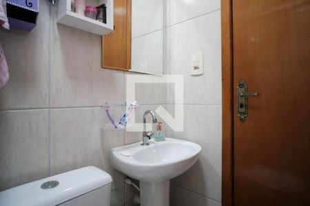 Casa de condomínio à venda com 68m², 2 quartos e 1 vaga Casa de condomínio à venda com 68m², 2 quartos e 1 vagaBanheiro