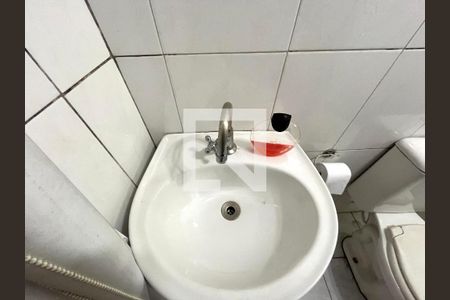 Casa à venda com 163m², 3 quartos e 2 vagas Casa à venda com 163m², 3 quartos e 2 vagasEdícula