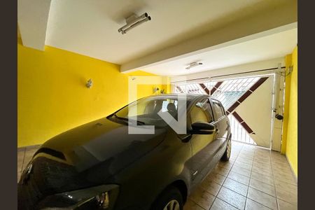 Casa à venda com 163m², 3 quartos e 2 vagas Casa à venda com 163m², 3 quartos e 2 vagasGaragem