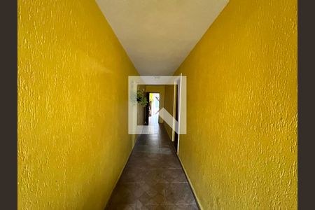 Casa à venda com 163m², 3 quartos e 2 vagas Casa à venda com 163m², 3 quartos e 2 vagasÁrea externa