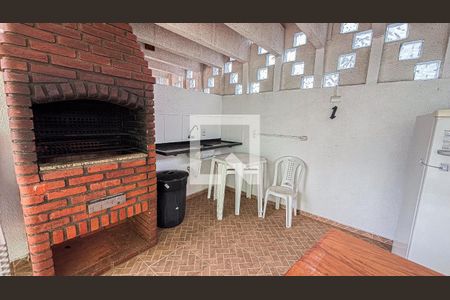 Apartamento à venda com 56m², 2 quartos e 1 vaga Apartamento à venda com 56m², 2 quartos e 1 vagaChurrasqueira