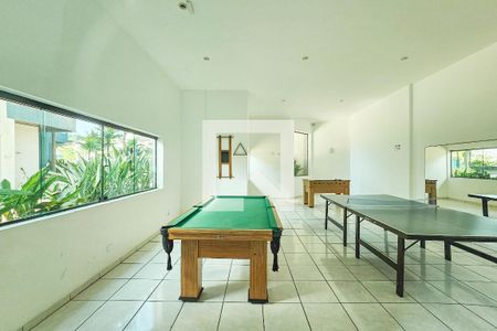 Apartamento para alugar com 75m², 2 quartos e 1 vagaÁrea de Lazer 