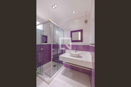 Apartamento à venda com 133m², 2 quartos e 3 vagas Apartamento à venda com 133m², 2 quartos e 3 vagasCobertura - Banheiro