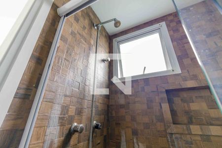 Apartamento à venda com 133m², 2 quartos e 3 vagas Apartamento à venda com 133m², 2 quartos e 3 vagasBanheiro da Suíte