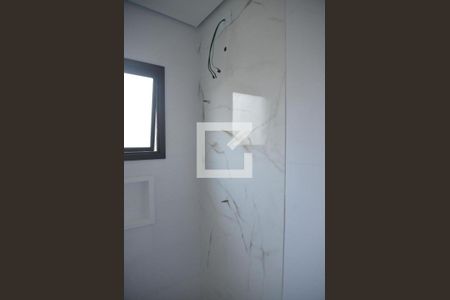 Casa à venda com 153m², 3 quartos e 2 vagasBanheiro da Suíte