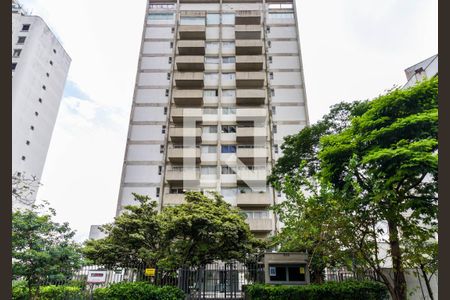 Apartamento à venda com 123m², 3 quartos e 2 vagas Apartamento à venda com 123m², 3 quartos e 2 vagasFachada