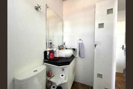 Casa à venda com 300m², 5 quartos e 3 vagas Casa à venda com 300m², 5 quartos e 3 vagasBanheiro da Suíte