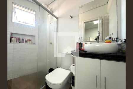 Casa à venda com 300m², 5 quartos e 3 vagas Casa à venda com 300m², 5 quartos e 3 vagasBanheiro da Suíte