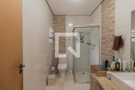 Casa à venda com 200m², 3 quartos e 2 vagas Casa à venda com 200m², 3 quartos e 2 vagasBanheiro 1