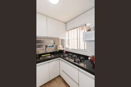 Casa à venda com 200m², 3 quartos e 2 vagas Casa à venda com 200m², 3 quartos e 2 vagasCozinha