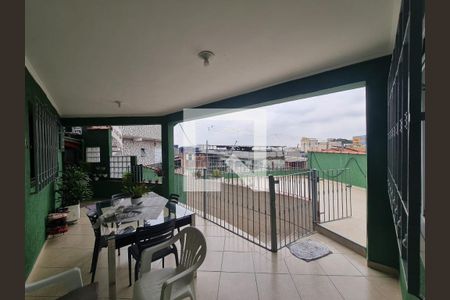 Casa à venda com 200m², 3 quartos e 4 vagasArea da cozinha
