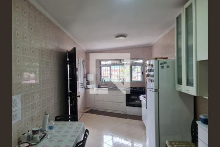 Casa à venda com 200m², 3 quartos e 4 vagasCozinha