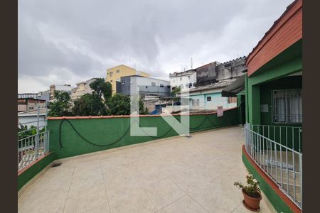 Casa à venda com 200m², 3 quartos e 4 vagasVaranda