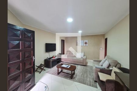 Casa de casa à venda com 3 quartos, 200m² em Jardim Santa Mena, Guarulhos