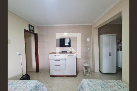 Suíte de casa à venda com 3 quartos, 200m² em Jardim Santa Mena, Guarulhos