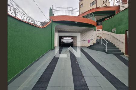 Casa à venda com 200m², 3 quartos e 4 vagasGaragem