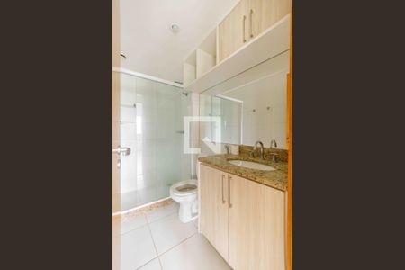 Apartamento à venda com 75m², 2 quartos e 1 vaga Apartamento à venda com 75m², 2 quartos e 1 vagaBanheiro Social 1