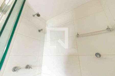 Apartamento à venda com 75m², 2 quartos e 1 vaga Apartamento à venda com 75m², 2 quartos e 1 vagaBanheiro da Suíte