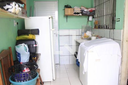 Casa à venda com 120m², 2 quartos e 1 vagaÁrea de serviço