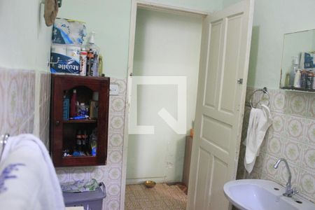 Casa à venda com 120m², 2 quartos e 1 vagaBanheiro