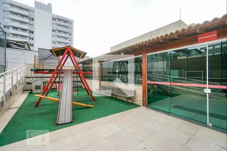 Apartamento à venda com 360m², 4 quartos e 4 vagasÁrea comum - Playground