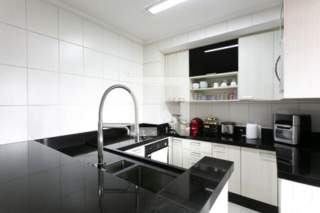 Apartamento à venda com 360m², 4 quartos e 4 vagasCozinha