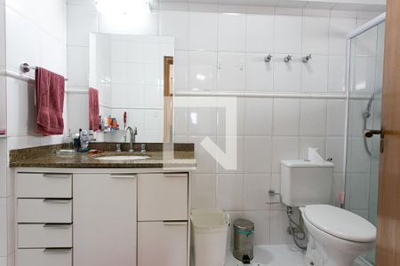 Apartamento à venda com 360m², 4 quartos e 4 vagasBanheiro da Suíte 2