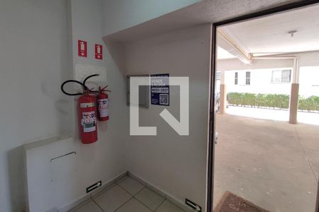 Apartamento à venda com 140m², 3 quartos e 1 vaga Apartamento à venda com 140m², 3 quartos e 1 vagaPLACA INSTALADA NO HALL DE ENTRADA