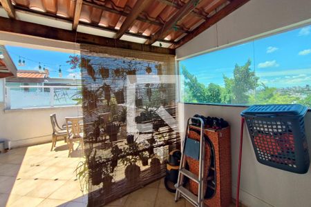 Apartamento à venda com 140m², 3 quartos e 1 vaga Apartamento à venda com 140m², 3 quartos e 1 vagaÁrea de Serviço