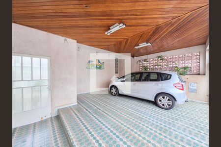 Casa à venda com 312m², 3 quartos e 2 vagas Casa à venda com 312m², 3 quartos e 2 vagasGaragem
