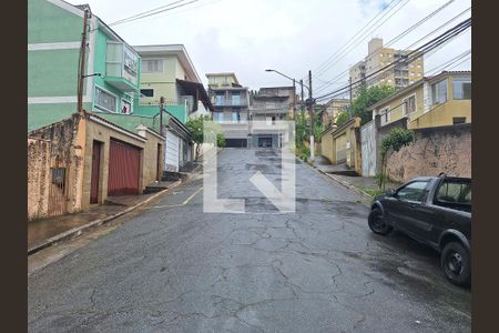 Casa à venda com 312m², 3 quartos e 2 vagas Casa à venda com 312m², 3 quartos e 2 vagasVista da Rua