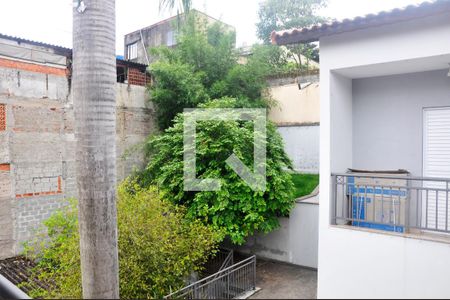 Casa de condomínio à venda com 147m², 3 quartos e 2 vagas Casa de condomínio à venda com 147m², 3 quartos e 2 vagasDetalhe - Vista da Varanda do Quarto 01 com Suíte