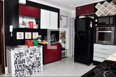 Casa de condomínio à venda com 147m², 3 quartos e 2 vagas Casa de condomínio à venda com 147m², 3 quartos e 2 vagasDetalhe - Cozinha