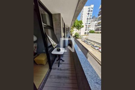 Apartamento à venda com 96m², 2 quartos e 2 vagas