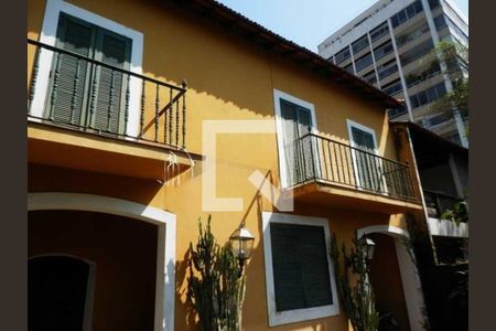 Casa à venda com 580m², 6 quartos e 2 vagas