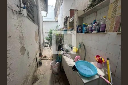 Casa à venda com 200m², 5 quartos e sem vaga