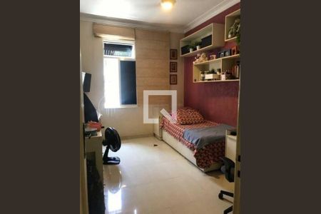 Apartamento à venda com 104m², 2 quartos e sem vaga