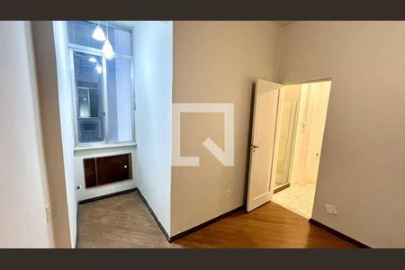 Apartamento à venda com 84m², 3 quartos e 1 vaga