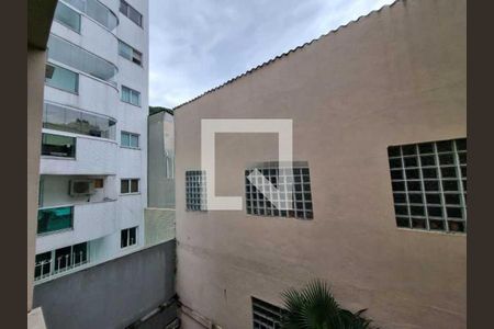 Apartamento à venda com 80m², 2 quartos e 1 vaga