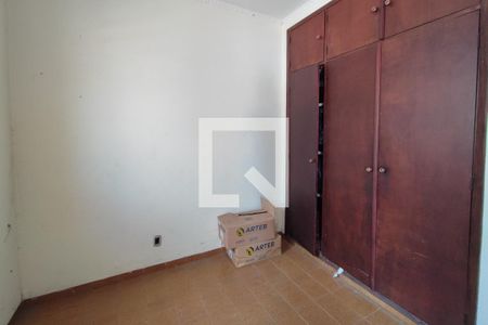 Casa à venda com 320m², 4 quartos e 4 vagasQuarto 4