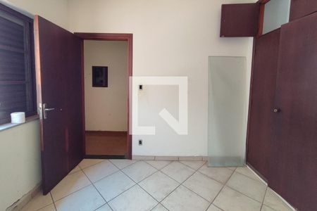 Casa à venda com 320m², 4 quartos e 4 vagasQuarto 3