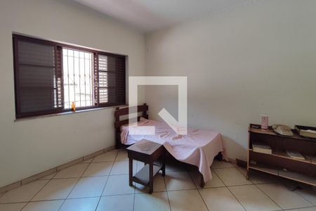 Casa à venda com 320m², 4 quartos e 4 vagasQuarto 2