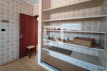 Casa à venda com 320m², 4 quartos e 4 vagasCozinha