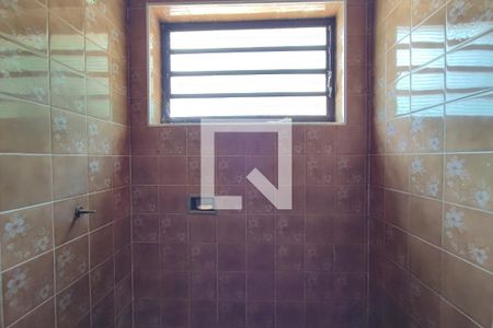 Casa à venda com 320m², 4 quartos e 4 vagasBanheiro Social