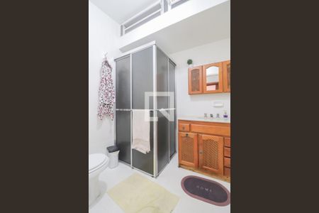 Casa à venda com 80m², 3 quartos e 1 vagaBanheiro